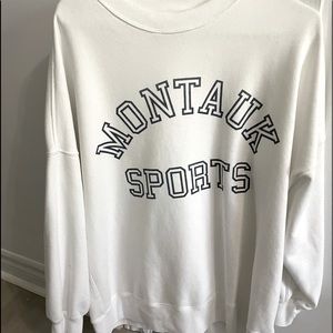 Abercrombie Boyfriend Crew Graphic Sweatshirt in White Size XL